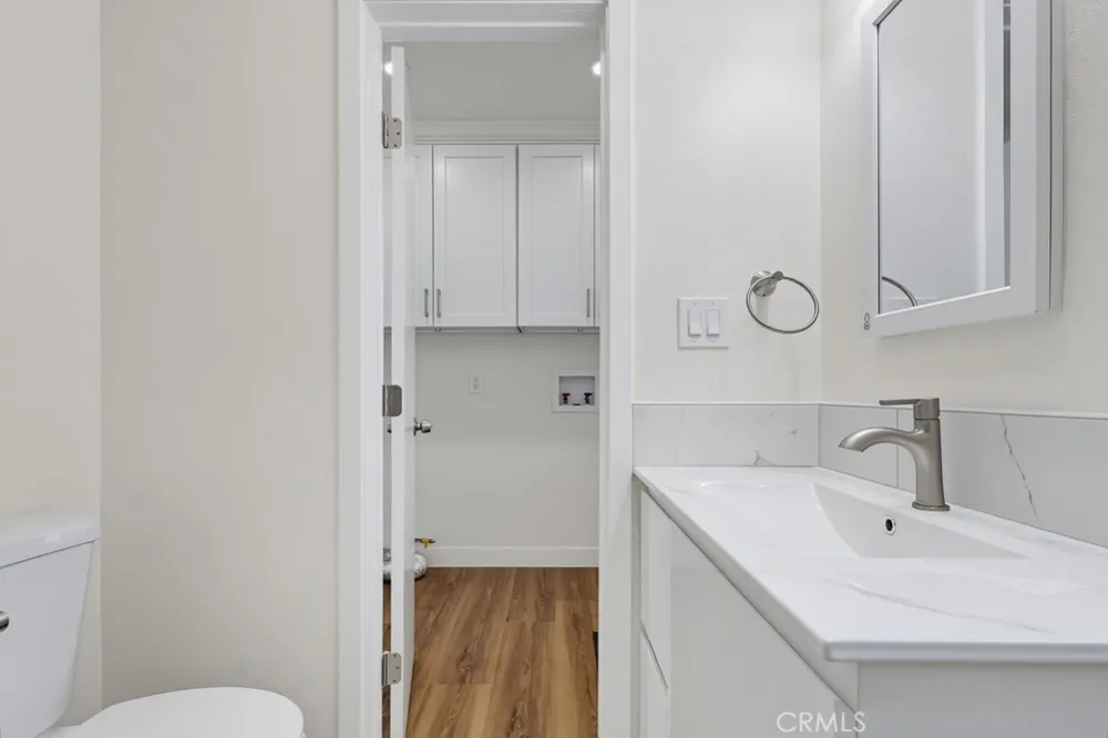 2841 E 69th Long Beach, CA 90805