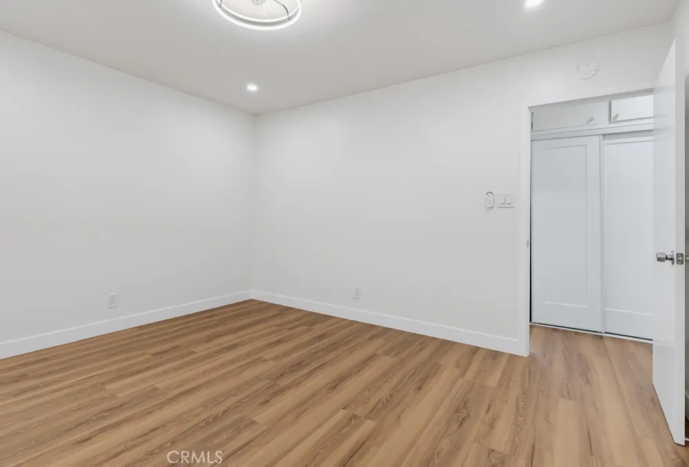 2841 E 69th Long Beach, CA 90805