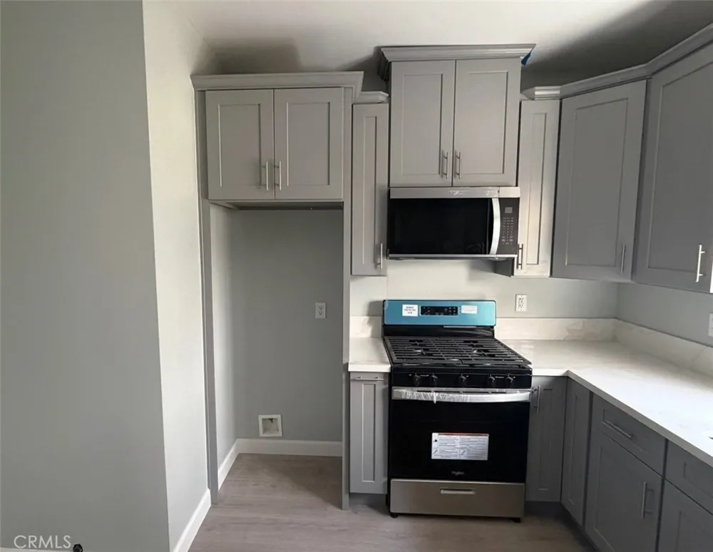 16659 Nordhoff Street North Hills, CA 91343