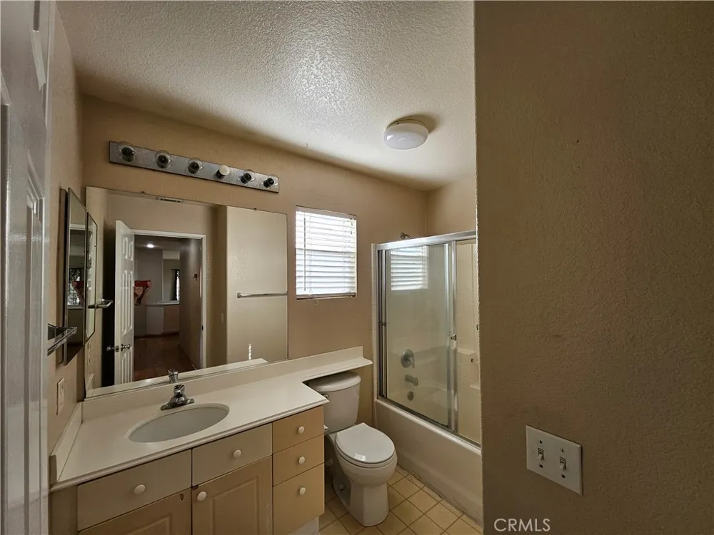 1366 Withorn Court Riverside, CA 92507