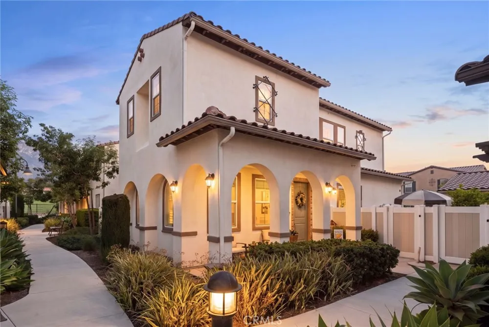 1623 Hogan Court Upland, CA 91784
