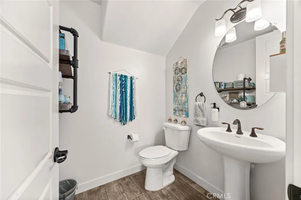 1623 Hogan Court Upland, CA 91784