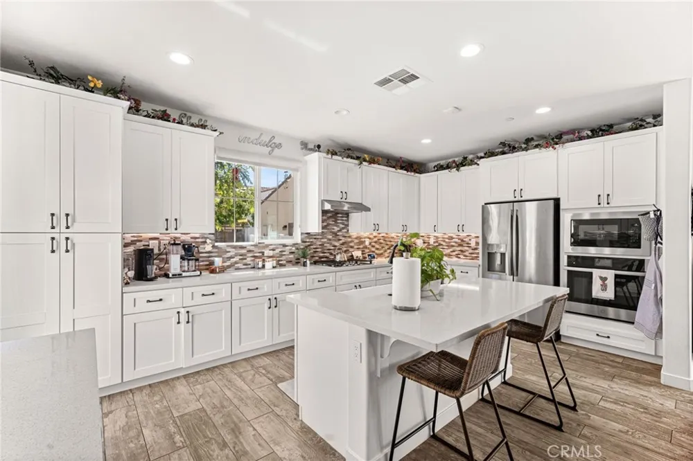 1623 Hogan Court Upland, CA 91784