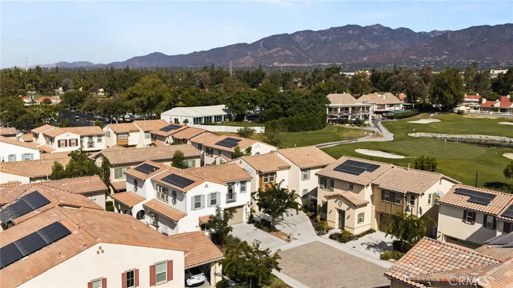 1623 Hogan Court Upland, CA 91784