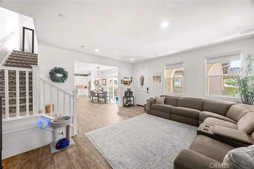 1623 Hogan Court Upland, CA 91784