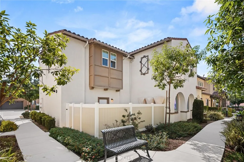 1623 Hogan Court Upland, CA 91784