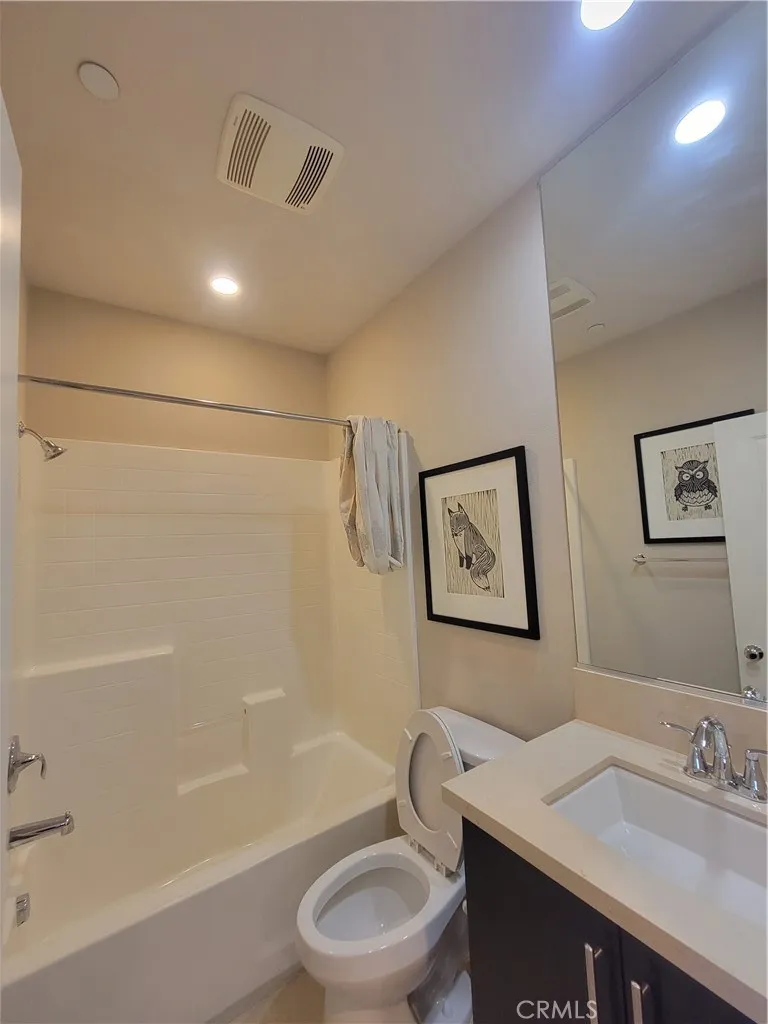 808 Santa Fe Avenue #C San Gabriel, CA 91776