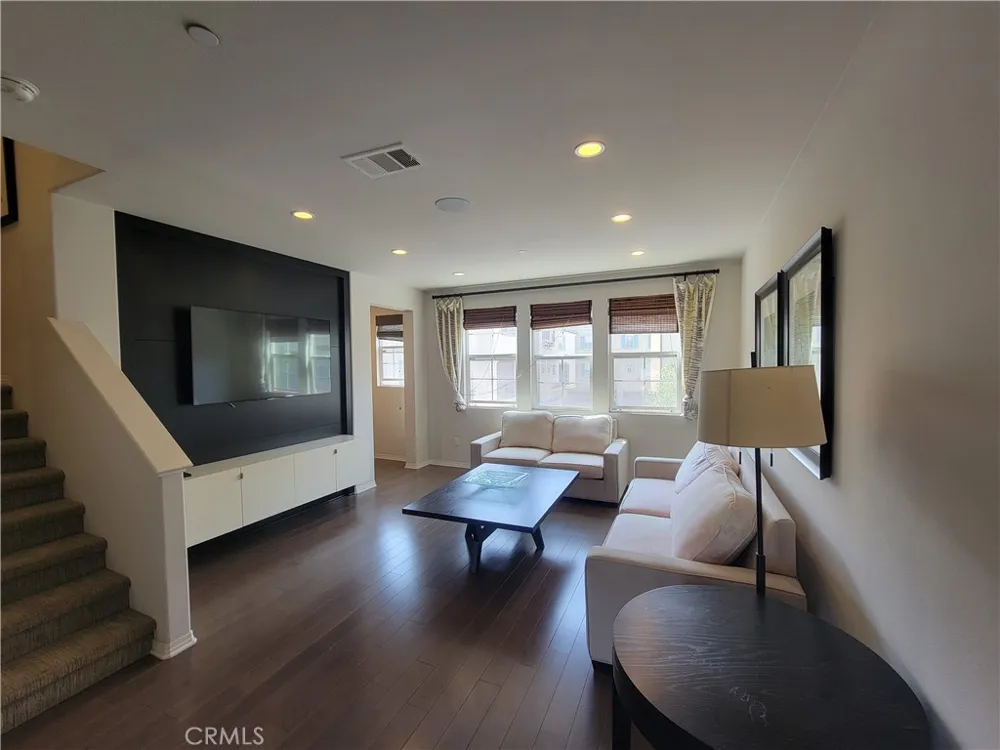 808 Santa Fe Avenue #C San Gabriel, CA 91776