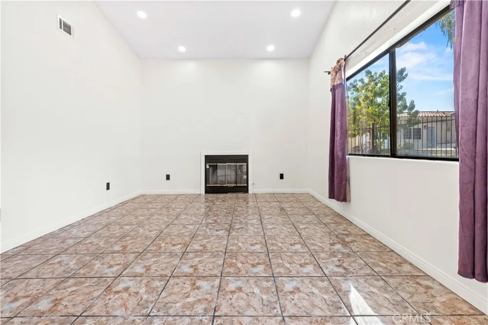 10127 finch ave Rancho Cucamonga, CA 91737