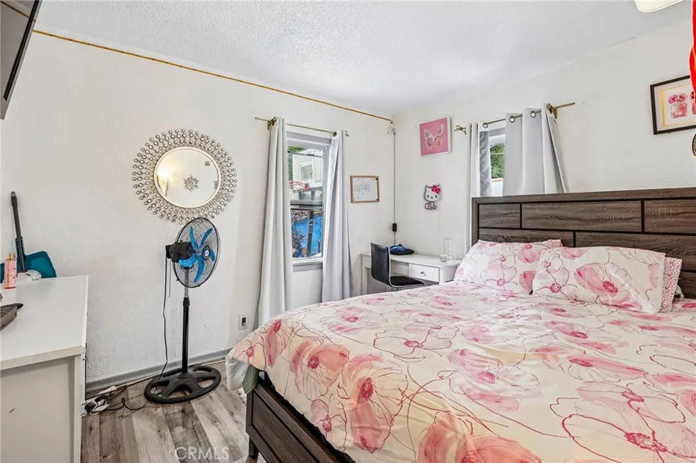 2358 Marengo Avenue Altadena, CA 91001