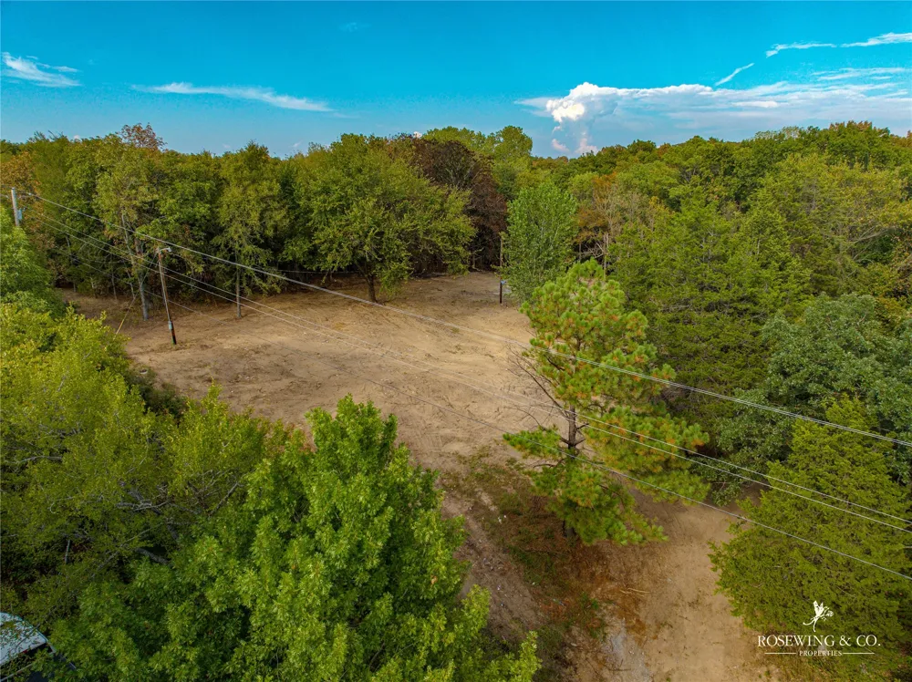 22525 Kings Road Tecumseh, OK 74873