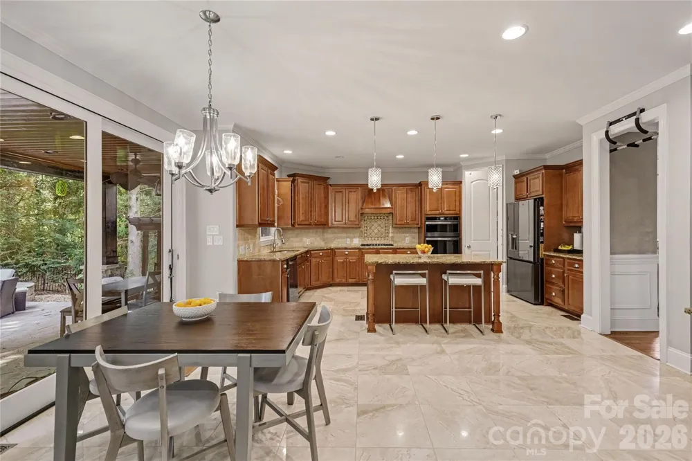 17018 Harcombe Drive Charlotte, NC 28277