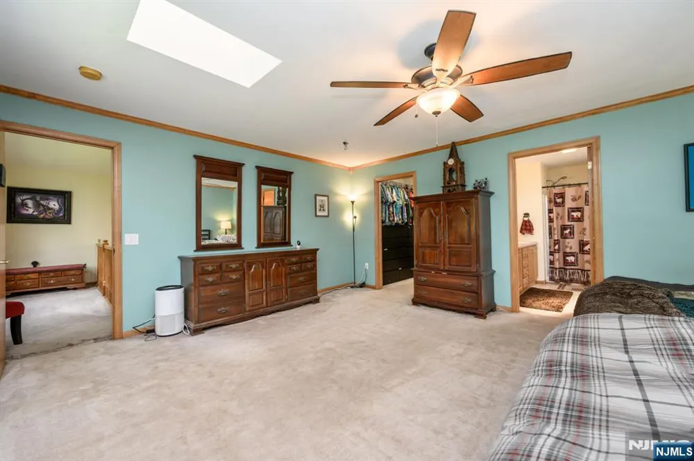 34 Highland Avenue Green, NJ 07821