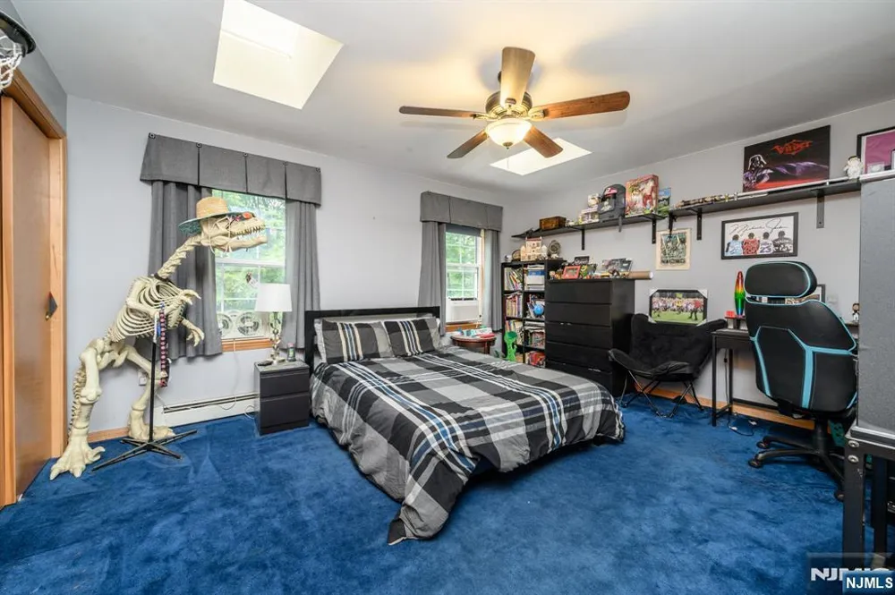 34 Highland Avenue Green, NJ 07821