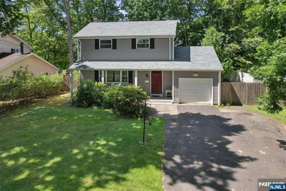 91 Legion Place Hillsdale, NJ 07642