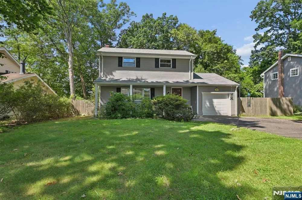 91 Legion Place Hillsdale, NJ 07642