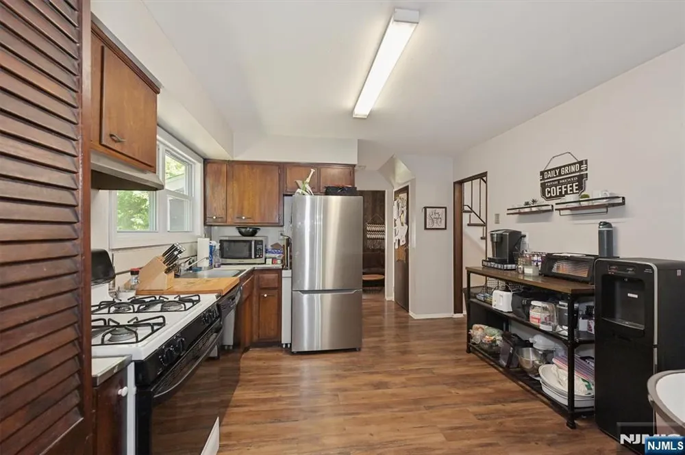 91 Legion Place Hillsdale, NJ 07642