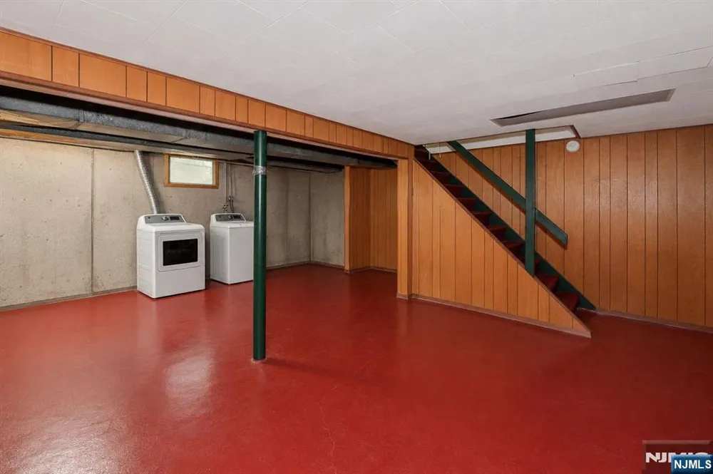 91 Legion Place Hillsdale, NJ 07642