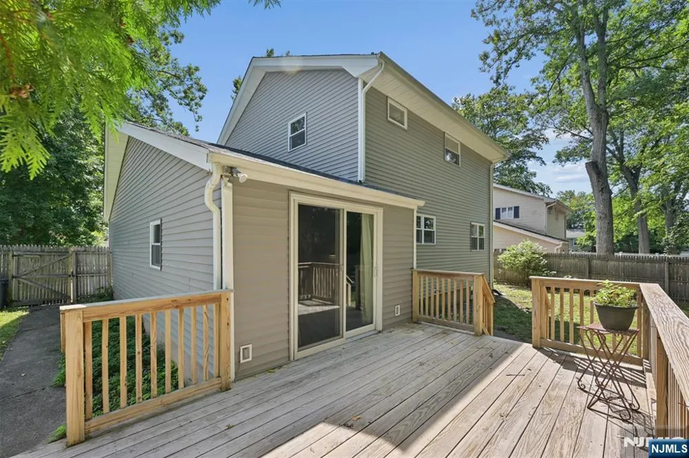 91 Legion Place Hillsdale, NJ 07642