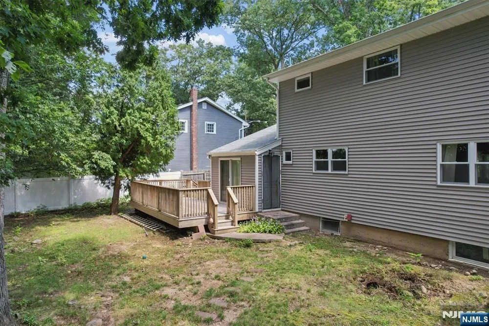 91 Legion Place Hillsdale, NJ 07642