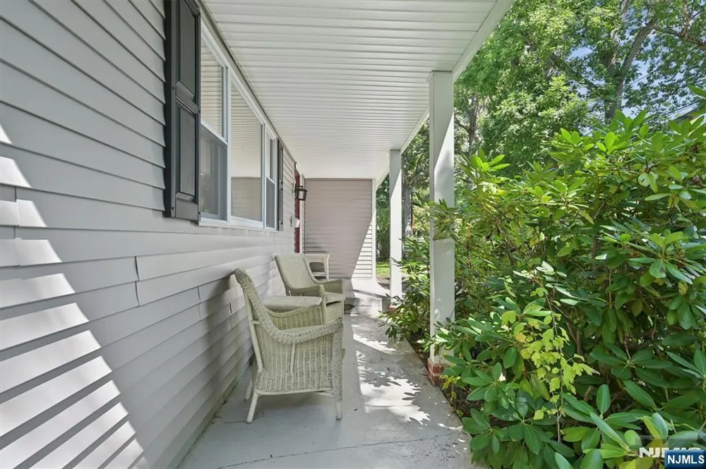 91 Legion Place Hillsdale, NJ 07642