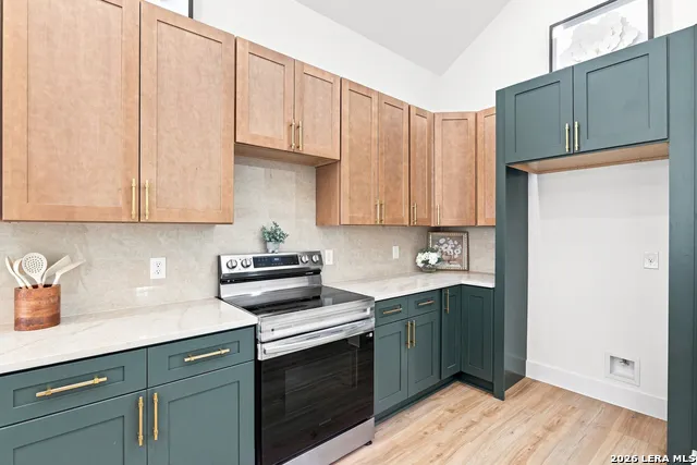 803 MCKINLEY AVE San Antonio, TX 78210