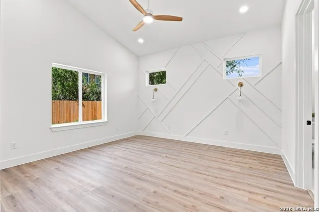 803 MCKINLEY AVE San Antonio, TX 78210
