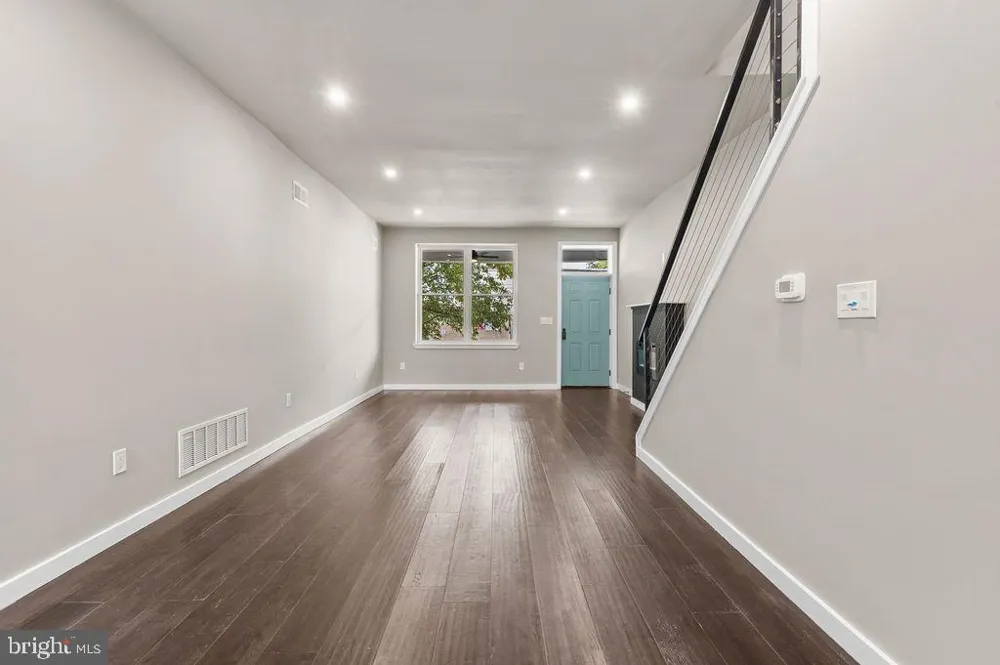 3371 EMERALD STREET Philadelphia, PA 19134