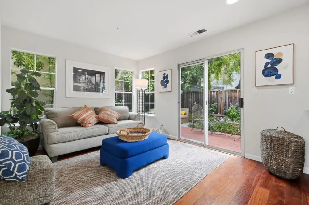 386 Pismo Terrace Sunnyvale, CA 94086