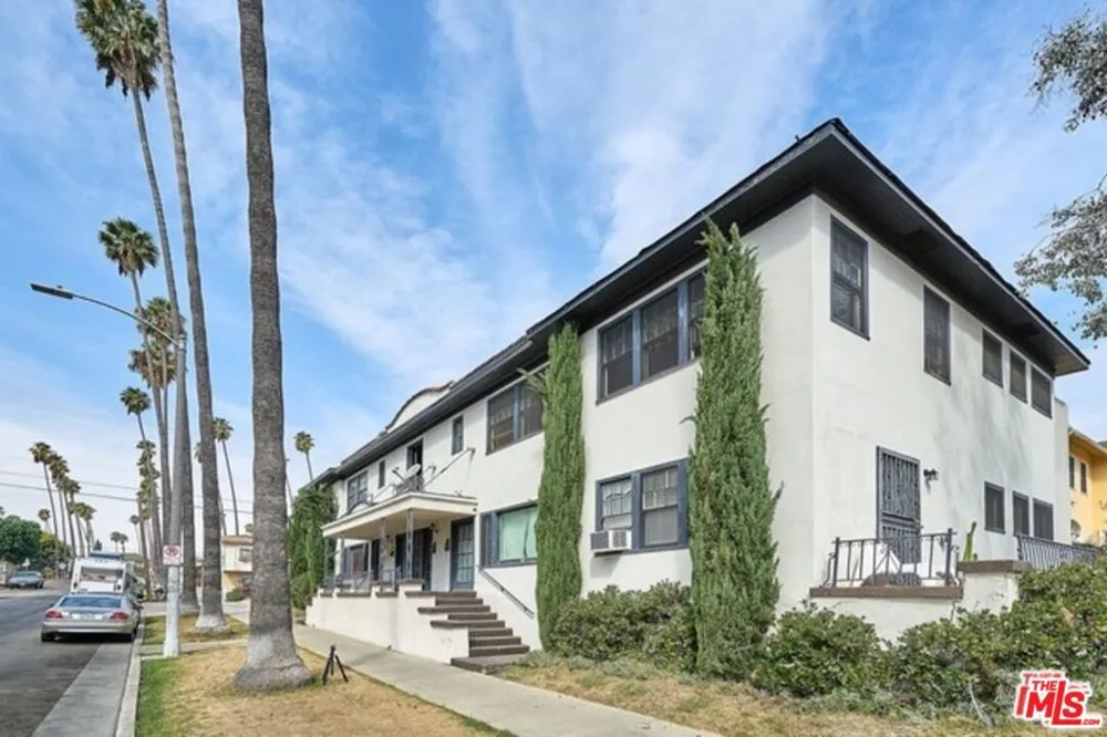 3703 Council Street #3705 Los Angeles, CA 90004