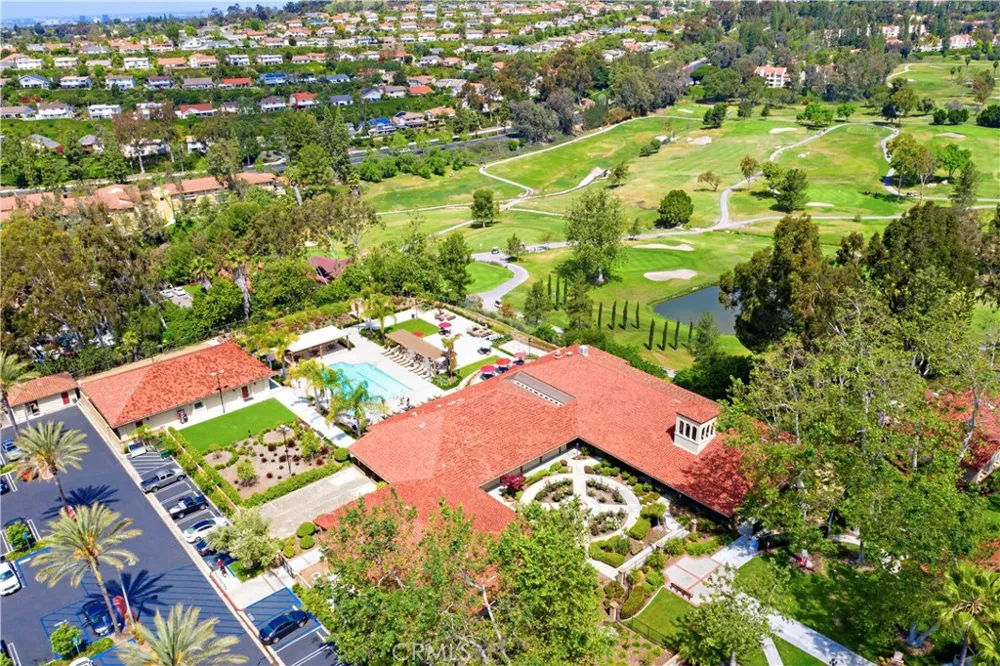 23822 VILLENA Mission Viejo, CA 92692