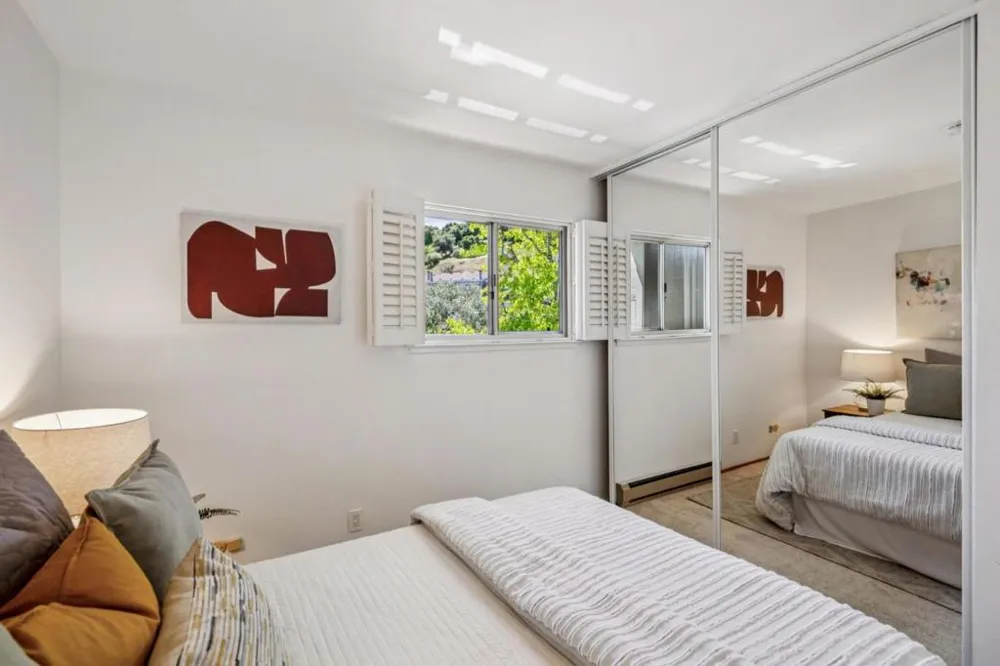 4004 Farm Hill Boulevard #303 Redwood City, CA 94061