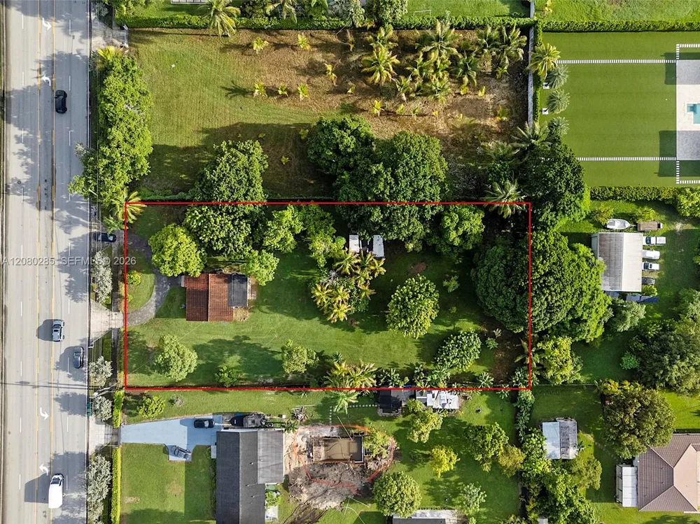 381 SW 127th Ave Miami, FL 33184