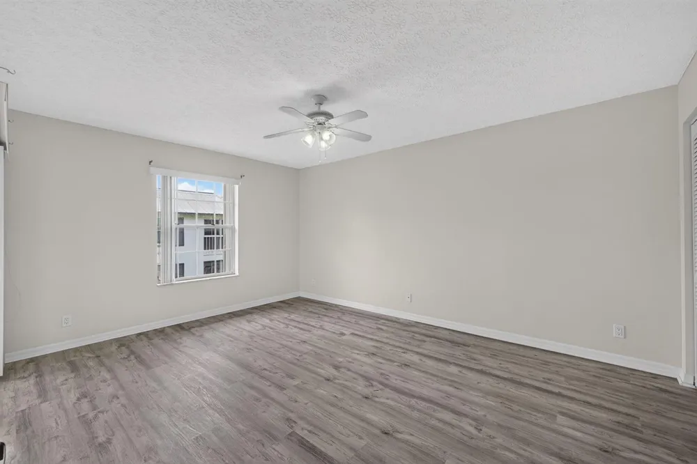 803 SE CENTRAL PARKWAY #9 Stuart, FL 34994