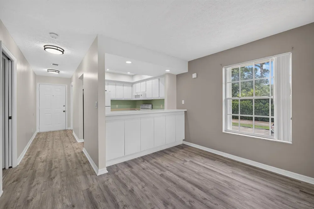 803 SE CENTRAL PARKWAY #9 Stuart, FL 34994