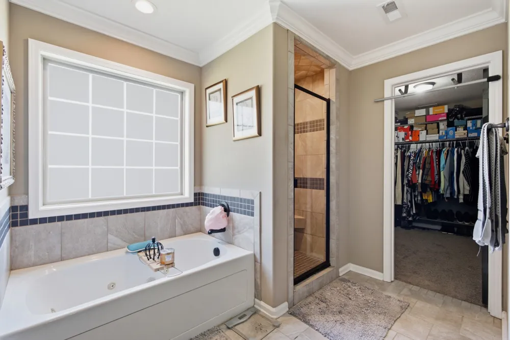 615 Glenstone Springs Dr Clarksville, TN 37043