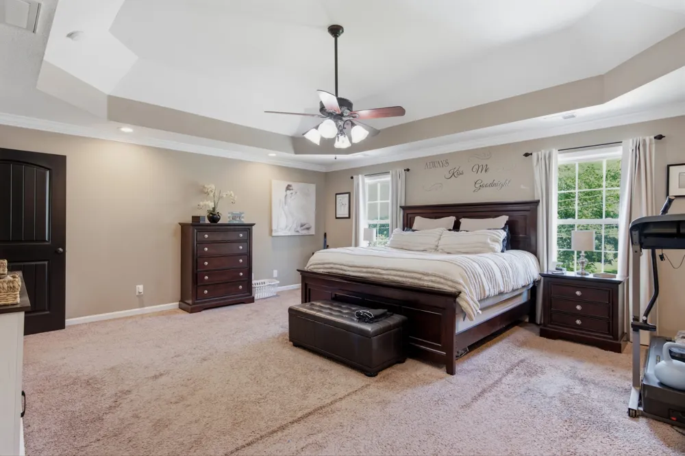 615 Glenstone Springs Dr Clarksville, TN 37043