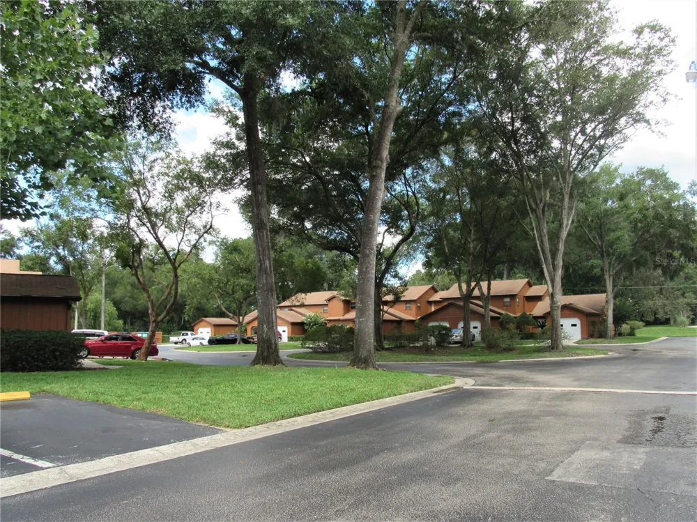 2701 NE 10TH STREET #106 ocala, FL 34470