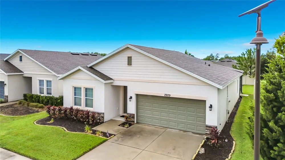 2929 DEERBERRY LANE Clermont, FL 34714