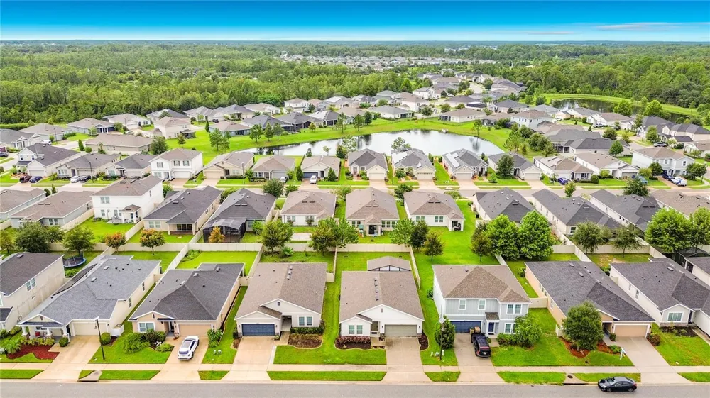 2929 DEERBERRY LANE Clermont, FL 34714