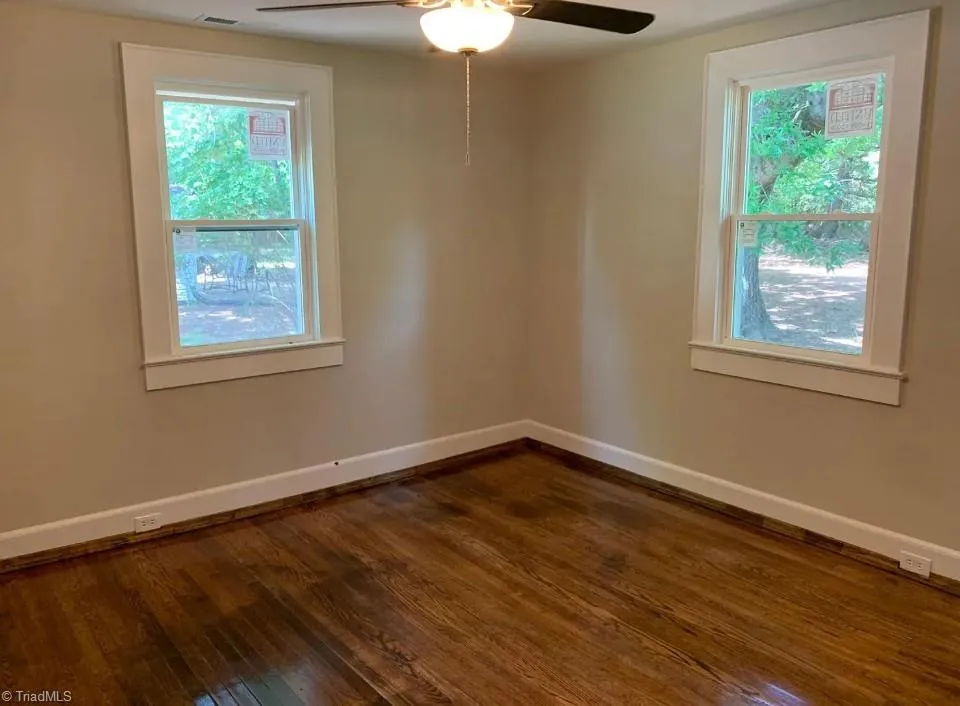 116 Oak Street Kernersville, NC 27284