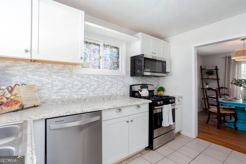 2880 Hall DR SE Smyrna, GA 30082