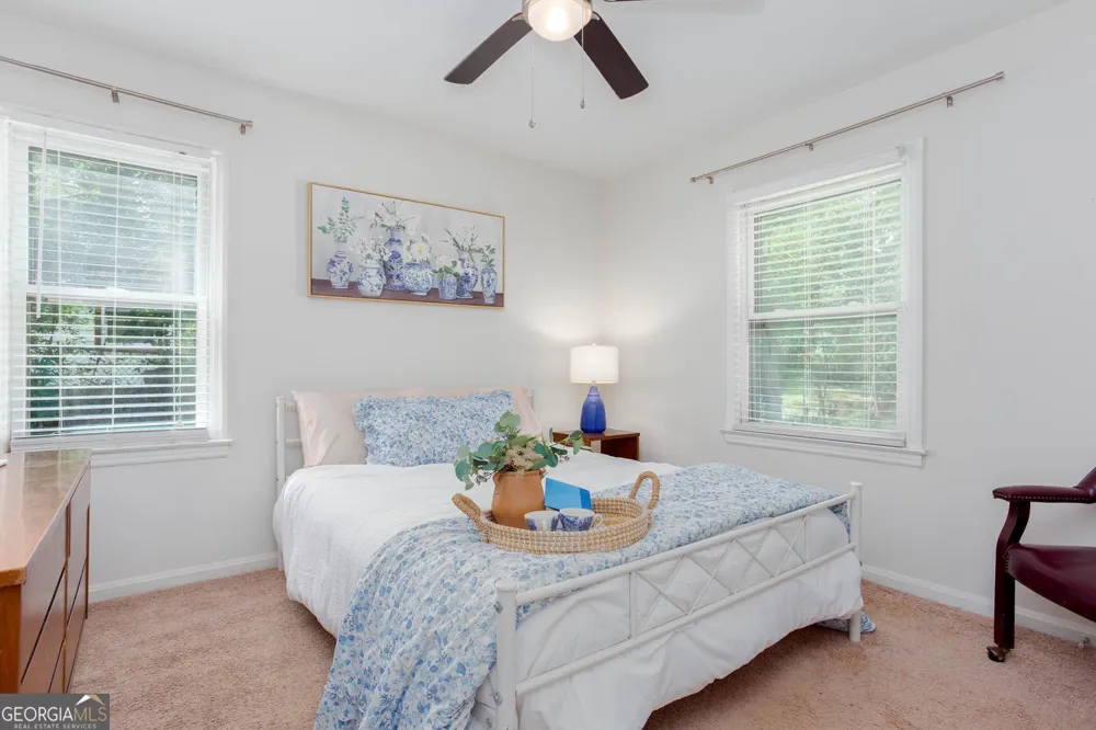 2880 Hall DR SE Smyrna, GA 30082