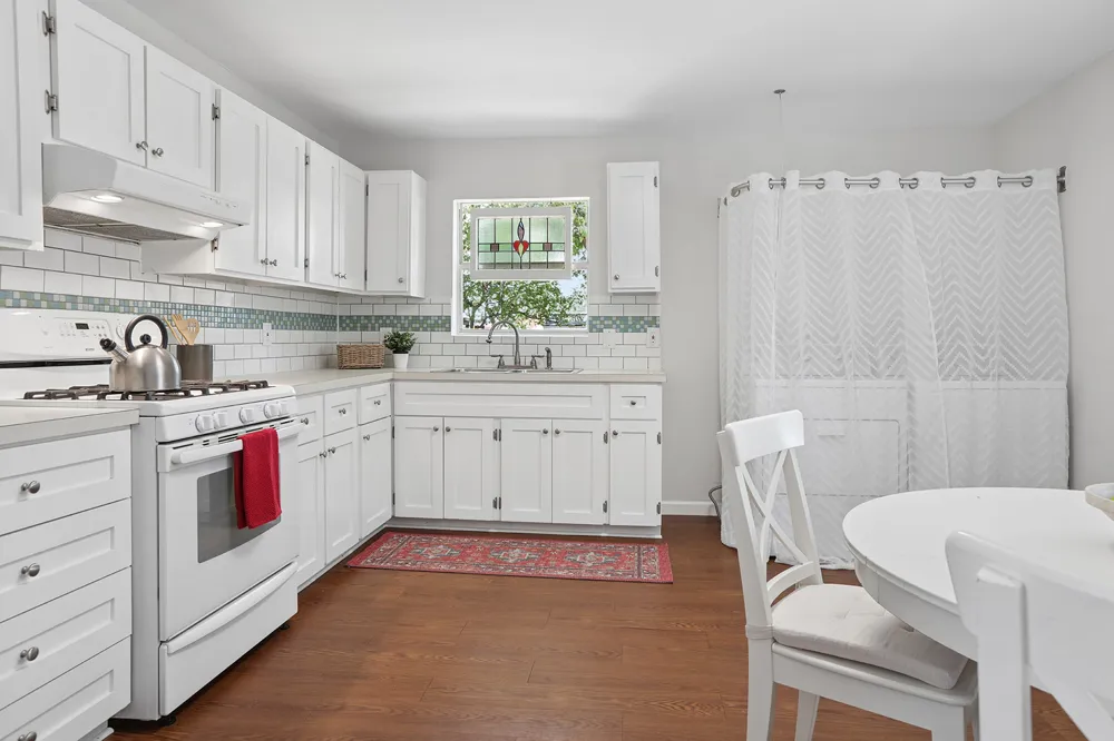 1702 Willow Street Austin, TX 78702