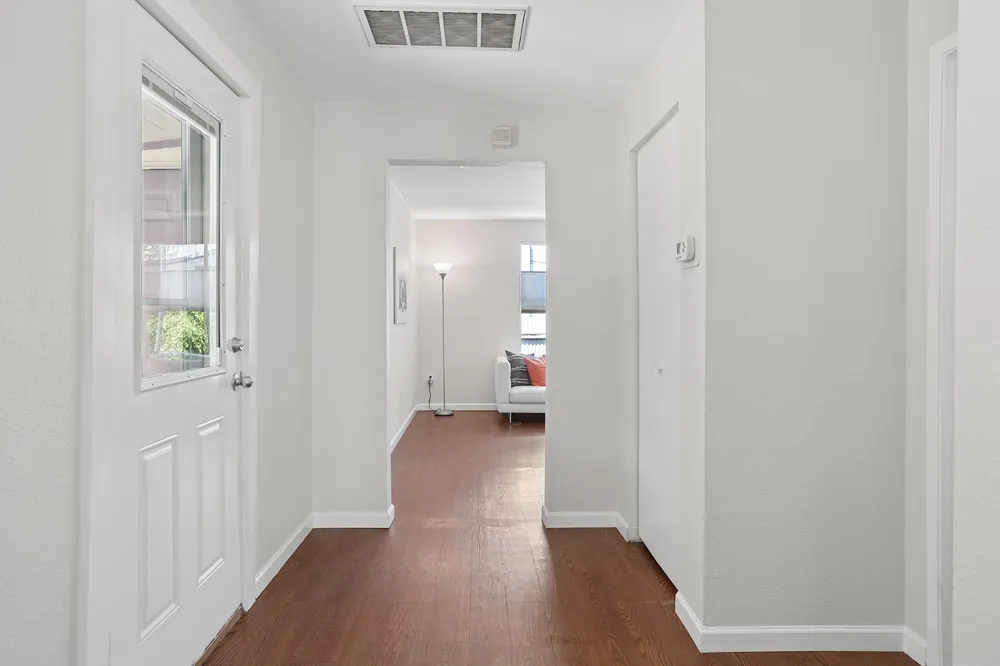 1702 Willow Street Austin, TX 78702