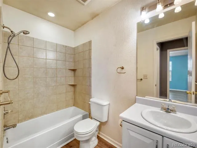 5527 E 100th Way Thornton, CO 80229