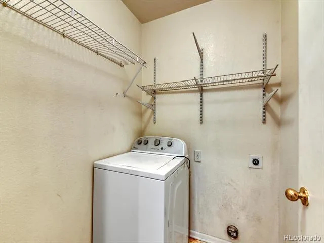 5527 E 100th Way Thornton, CO 80229