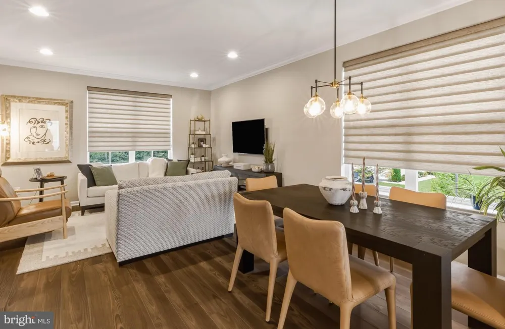 86 AVIARY ROAD West Deptford, NJ 08086