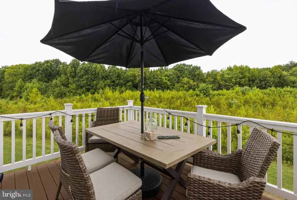 86 AVIARY ROAD West Deptford, NJ 08086