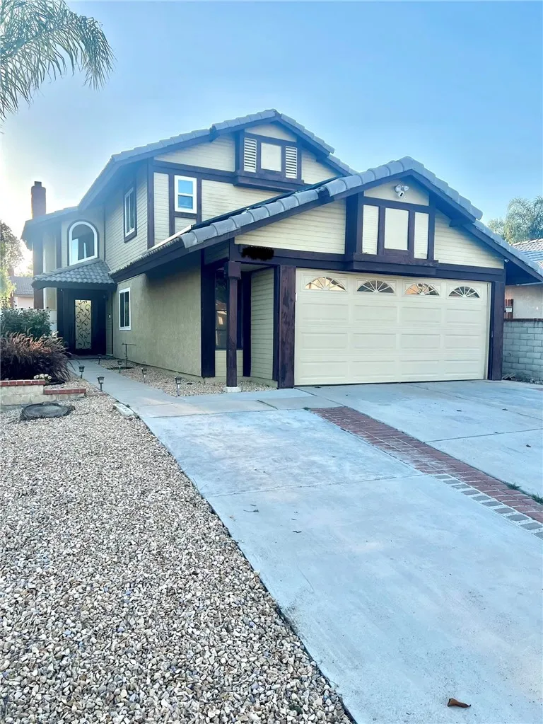 23713 Mark Twain Moreno Valley, CA 92557
